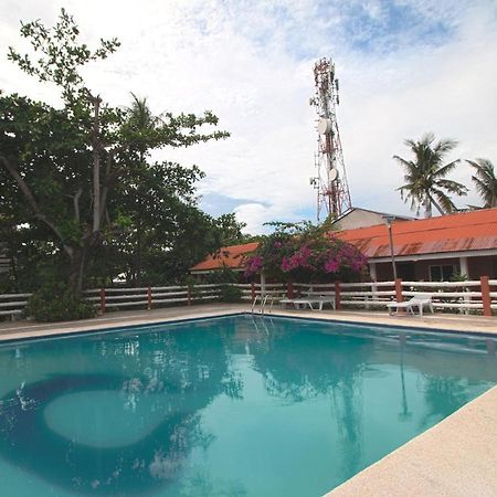 Oyo 853 Malapascua Beach And Dive Resort Экстерьер фото